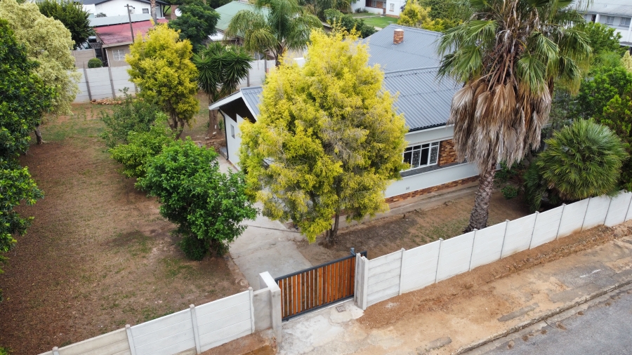 4 Bedroom Property for Sale in Riversdale Western Cape